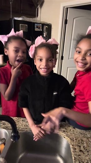 Episode 3 😂😂😂 prank wars #fyp #pranks #viral #funny #prankster