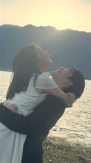 Dusk Love: Capturing the Sunset's Embrace