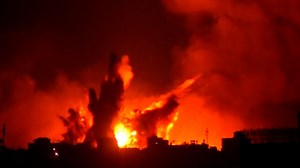 'Never seen anything like this': Clarissa Ward near the Gaza border