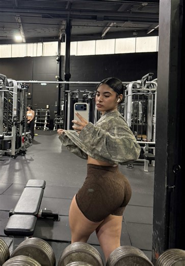 Whitney Adapt Animal Launch🐆 thursday 2pm EST use code: Massi10 at checkout 🧸