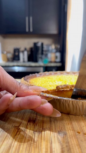 Make it Vegan - Old Fashion Lemon Chess Pie #holidarecipes #desserts | Chef Joya
