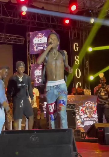 Skeng's Electrifying Live Performance in Jamaica