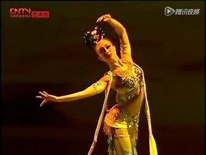 Beautiful Chinese Classical Dance【8】《飛天-敦煌舞》趙喬 A-480p