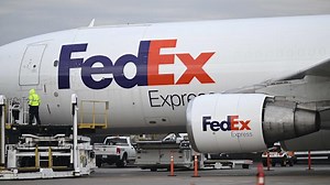 FedEx earnings: How the UPS labor fight may boost results