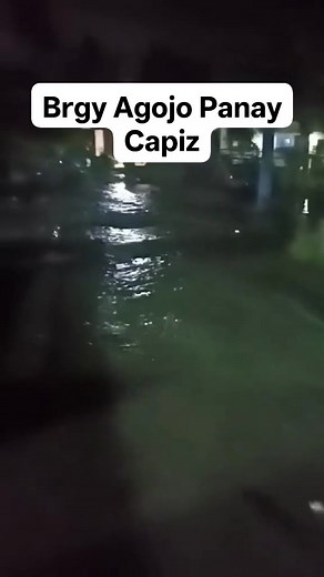 31K views · 456 reactions | Sa aton constal area dri sa banwa sang Panay mga Maam/Sir halong guid kamu!!kay kataas guid sang tubig subong dugang pa ang mabaskog na hangin!! November 8 2025 11:30pm @highlight #everyonehighlights #friendsfollowersViewers #fbreelsfypシ゚ | Fredonan Chavez Batilaran | Facebook