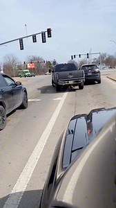 90K reactions · 1.2K shares | Traffic Lights Can Be Confusing! #reels #educational #trafficlight #redlight #driving #viral #accident #roadrage #police #safety #bluecollar | Trafficlightdoctor Steven | Facebook