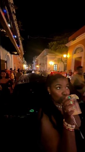 Bad Bunny everywhere 🎶✨ Exploring nightlife in Old San Juan 🇵🇷 #puertorico #ViejoSanJuan