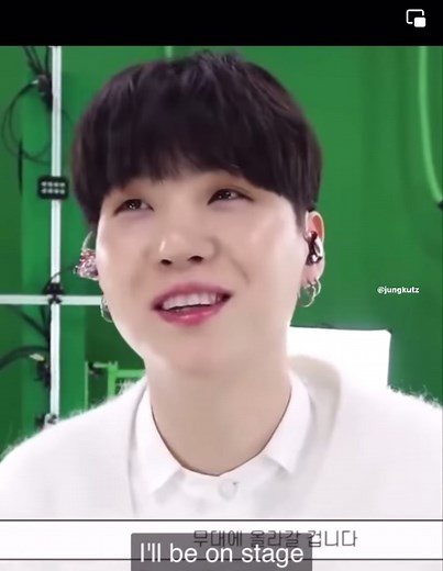 BTS Suga Hologram: Yoongi's Shoulder Injury & Hologram Performance at MAMA 2020