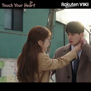 Oh no!! Is Lee Dong Wook going to be okay?! Don't miss him with Yoo In Na in Touch Your Heart: http://bit.ly/TouchYourHeartSNS | Viki