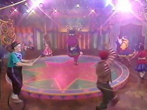 Super Singing Circus (2003 Version) Part 114