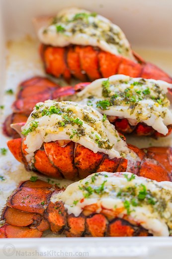 🦞 Perfect Lobster Tails with Garlic Lemon Butter – Simple & Delicious! RECIPE: https://natashaskitchen.com/lobster-tails-recipe-with-garlic-lemon-butter/ #lobster #lobstertails #broiledlobster #seafood | NatashasKitchen.com