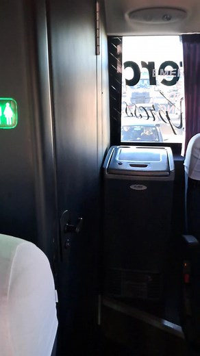 Intercity Xpress Irizar i6s interior