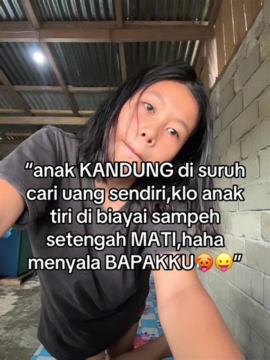 Memahami Perbedaan Anak Kandung dan Anak Tiri