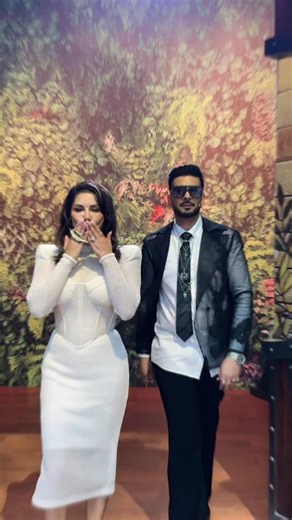 🥂to the collab of the year!!! #splitsvilla X #laughterchefs doesn’t get hotter than this now does it!!! @mtvindia #SplitsvillaX6 Jan 9th on @jiohotstar #LaughterchefsS3 @colorstv | Karan Kundrra