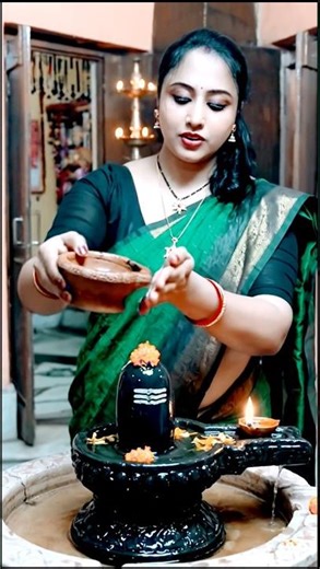 Subah subah le Shiv ka naam#shortvideo#youtubevideo