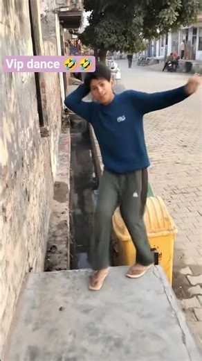 vip dance 🤣🤣...