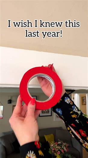 Jeff & Lauren on Instagram: "Home Decor Tip ❤️ Use painters tape with command hooks to protect walls and secure balloons and party decorations! #heart #partydecor #diydecor"