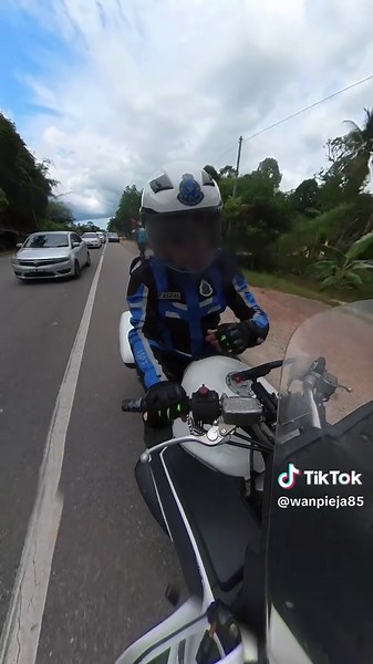 Abam Ja bagi amaran keras bagi mereka yang mengambil kesempatan menumpang konvoi..Abam Ja tidak akan teragak² akan mengambil tindakan.. #SelamatBersamaJSPT