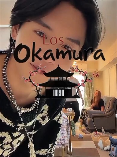 Asuto y su familia en TikTok Live
