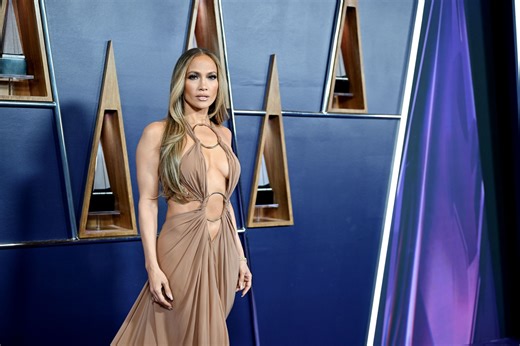 Who performed at 2025 AMAs? Complete list of performers at American Music Awards explored