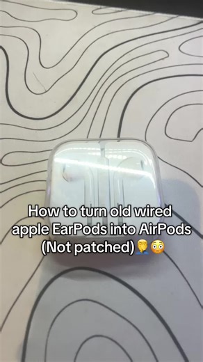Do not imitate⚠️⚠️⚠️ Done by Professionals* #airpods #joke #techtok | Earpods