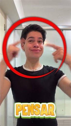 This TikToker is being criticized for copying Kunno's ship with a girl.