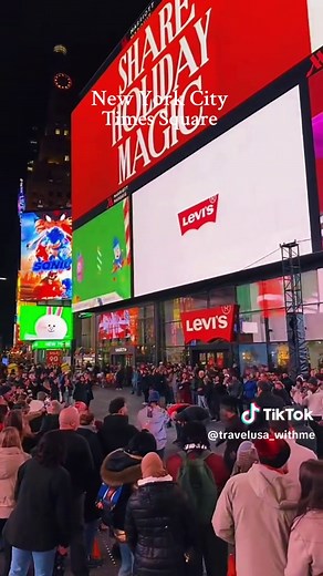 Explore New York City: Live Times Square Highlights