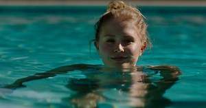 Trailer talk: In mini-series on Gillian Flynn’s ‘Sharp Objects’, corpses and ghosts