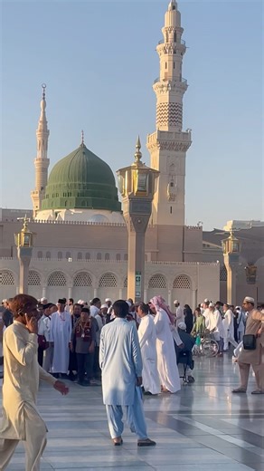 madina sharif ki ziyarat #trending #‪@SyedazehraSyeda-p4v‬