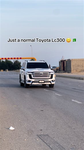 Toyota LC300 Review: A Closer Look at this SUV