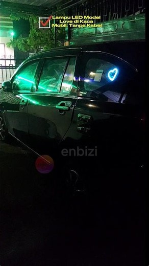 Wireless Heart-Shaped LED Car Window Lights with Solar Panel