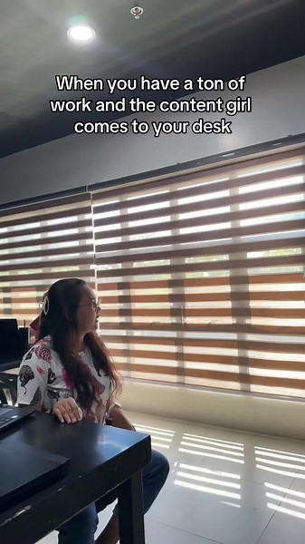 When you're buried in deadlines and the content queen shows up with TikTok ideas. 🥲 #fyp #foryou #humor #corporate #corporatelife #genz #genztok