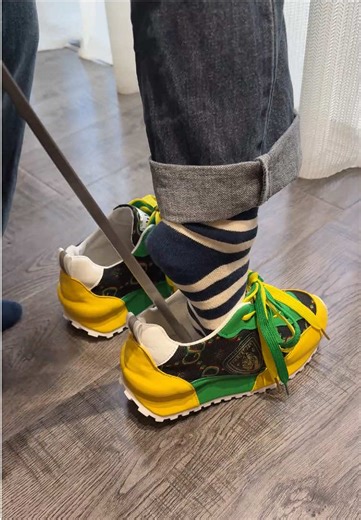 Shoe Horn: Your Perfect Shoe Buddy