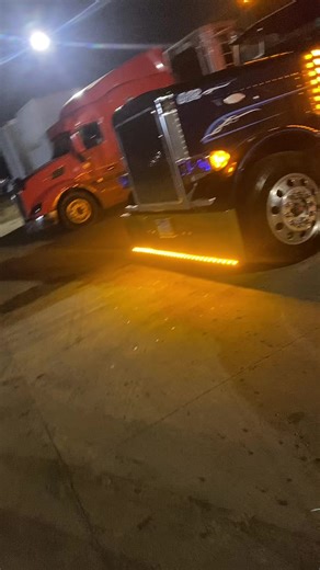 Exploring the Hopper Bottom Trucking Lifestyle