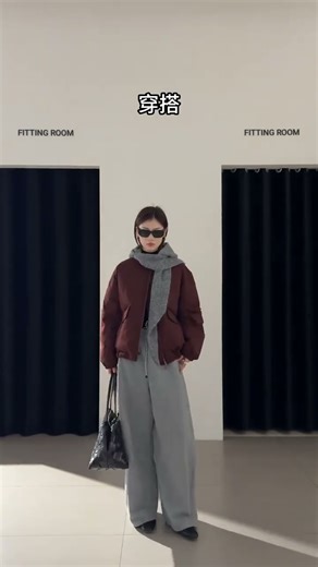 Wearing and matching are two different things Don t believe it Just take a look#ootd