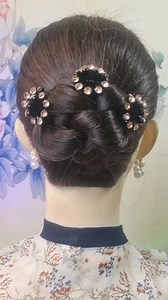 4.1K views · 26 reactions | how to tie long hair | Long Hairstyles | tutorial for making long hair styles #naturalhair #smile #blondehair #instahair #selfie #braids #salon #photo #curlyhair #art #bhfyp #hairsalon #barberlife #pretty #makeupartist #hairextensions #behindthechair #myself #explorepage #fade #picoftheday #nails #cabelo #wigs #hairtransformation #barbershopconnect #tyinglonghair #longhairstyles | Beauty Art | Facebook