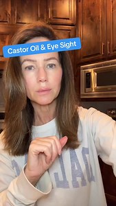 Castor Oil & Pearl Powder… Your eyelids new hack for vision! #castoroil #pearlpowder | Heather Gordon