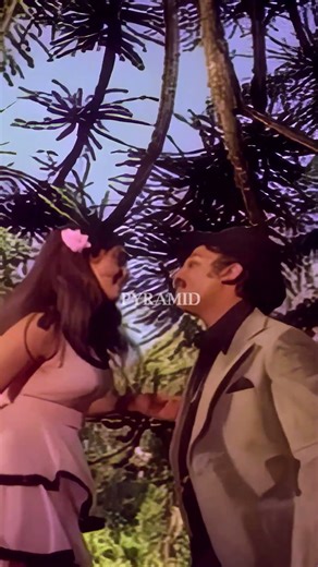 Perai Sollava | Guru Movie | Kamal Haasan | Sridevi | Ilaiyaraaja #Shorts