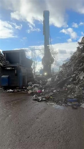 #Terex Fuchs MHL 375