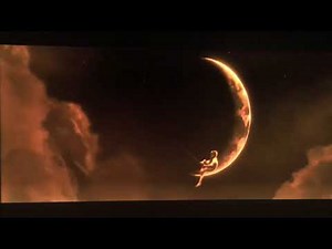 Dreamworks Pictures/Universal Pictures (2000, variant)