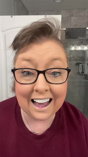 Runway Rogue has done it again, this may be my favorite lip color ever!! #fyp #creatorsearchinsights #lipstick #runwayrogue