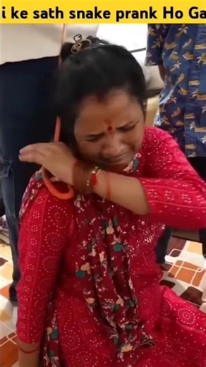 chachi per prank kar diya 😒 || fake snake 🐍 || #souravjoshivlogs #kunalijoshi #shorts