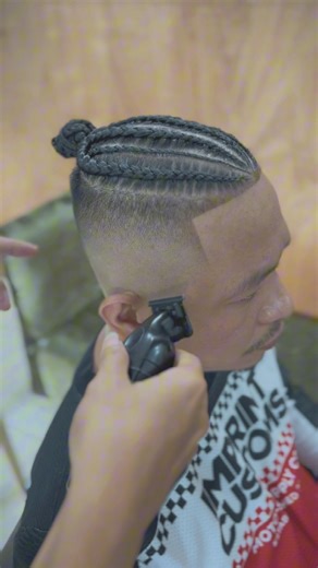Basic braids man bun 🔥 #drinlocsdreadsandfadesalon #padrinlocskana #drinlocs #gtabarber #cornrowstyles #cornrowsformen #braids #reelsviralシ | Drin loc's Dreads and Fades salon