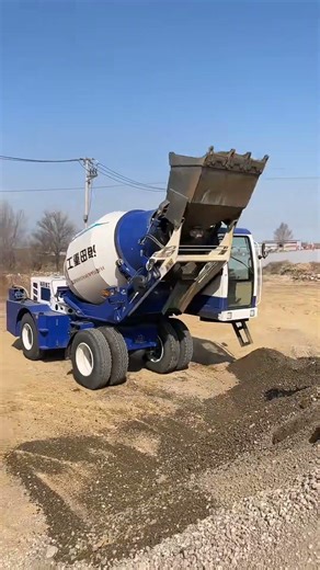 Xinfeng Self-Feeding Concrete Mixer Truck | Double Construction Efficiency #earthopstv #heavycivil