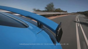 Der neue #Audi #TT RS zeigt sich in Topform: Durch das sportliche Fahrwerk und den preisgekrönten Fünfzylinder, beweist der Kompaktsportler was in ihm steckt. Alle Infos zum neuen Modell: http://di-ri.co/0LwWs ------------------------- Verbrauchsangaben Audi TT RS: Kraftstoffverbrauch kombiniert in l/100 km: 8,1 – 7,9; CO2-Emission in g/km: 183 – 181; Angaben zu den Kraftstoffverbräuchen und CO2-Emissionen bei Spannbreiten in Abhängigkeit vom verwendeten Reifen-/Rädersatz. // www.audi.de/DAT-Hin