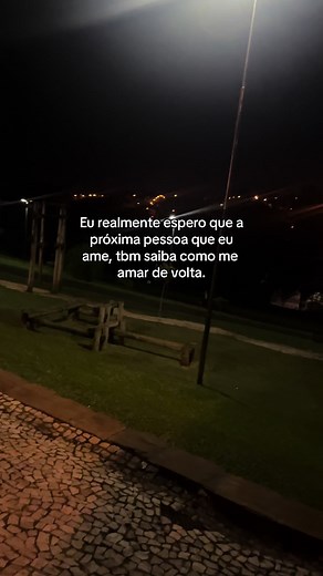 Amar e Dedicar: Frases Sobre Amor Verdadeiro