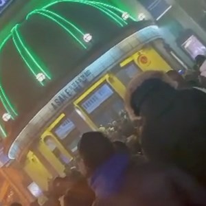 15K views · 231 reactions | Four people are in a critical condition after a crush during a show by the Nigerian singer Asake at the Brixton O2 Academy in London. Social media footage shows a large crowd building up outside the venue. One witness estimated that more than 1,000 people had turned up to the gig without tickets. Full story ➡️ https://bbc.in/3BJBgVp | BBC News Africa | Facebook