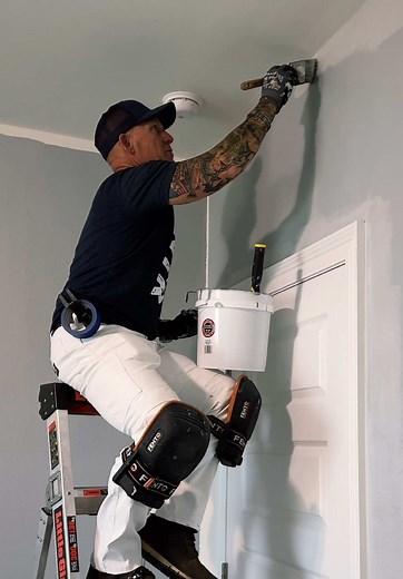 Cutting-In Paint Tips: No Tape, Clean Lines with the Right Brush
