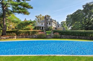 PHOTOS: Buy This $7.6M Summit Estate And Become Eli Manning's Neighbor