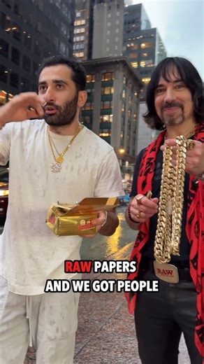 TRAX NYC on Instagram: "Gold chains, Gold Raw papers, & Gold coins in the streets. It’s @rawkandroll for the best papers and TraxNYC.com for the best jewelry . #traxnyc #gold #raw #giveaway"